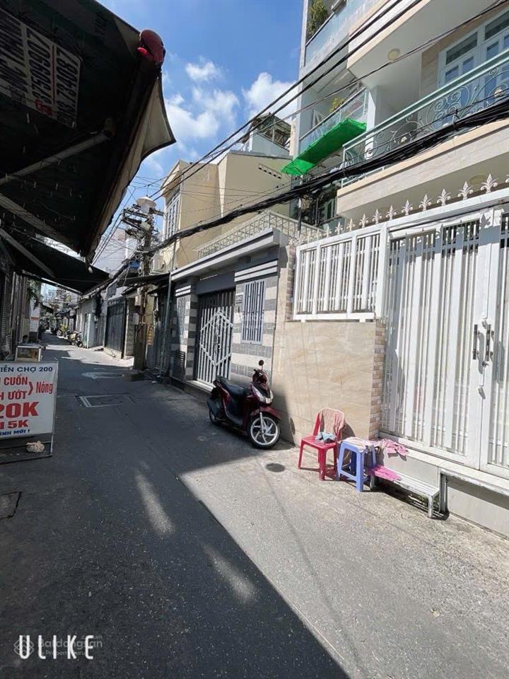 Nhà 5,5x17m  dt 84m2  hẻm rộng 4m  đoàn văn bơ  sổ hoàn công  quận 4  7,6 tỷ