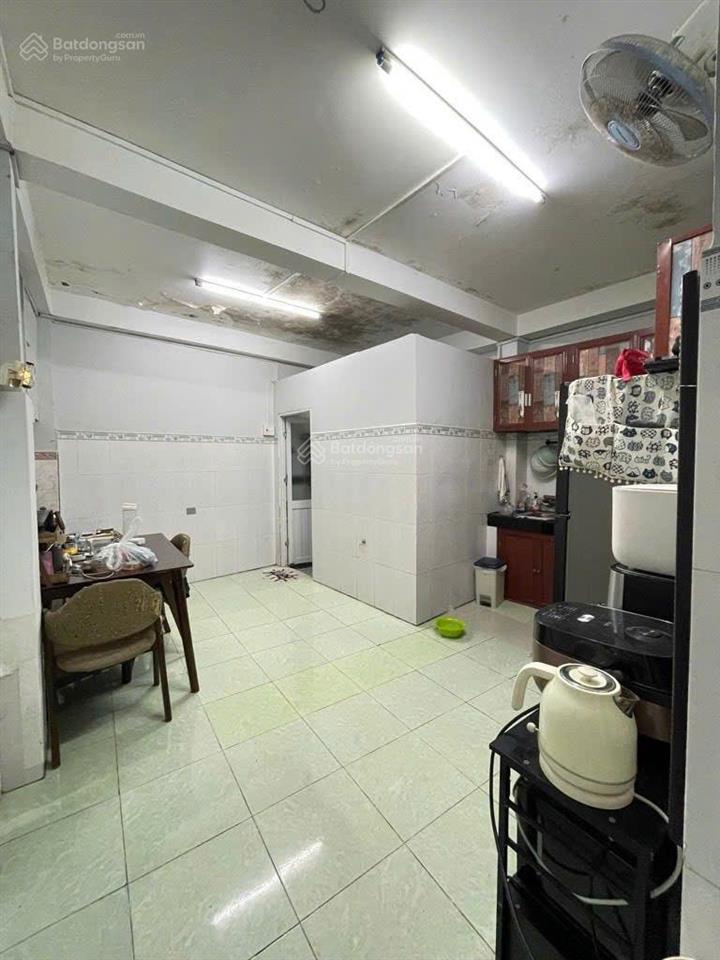 Dt 70m2, chợ xóm chiếu 200 quận 4, sổ hồng hoàn công, 5,3 tỷ