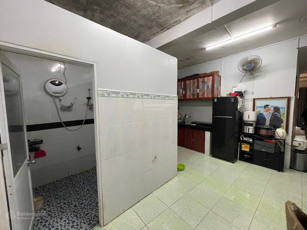 Dt 70m2, chợ xóm chiếu 200 quận 4, sổ hồng hoàn công, 5,3 tỷ