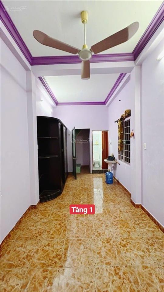 Nhà 5 tầng khu 20 thước hoàng diệu quận 4 4.8 tỷ