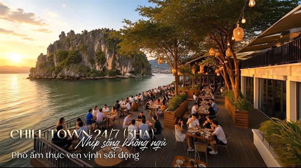 Liền kề 60m2 vinhomes hạ long xanh  giá gốc 5,8 tỷ. giá sốc khi áp voucher chỉ còn 4,6 tỷ