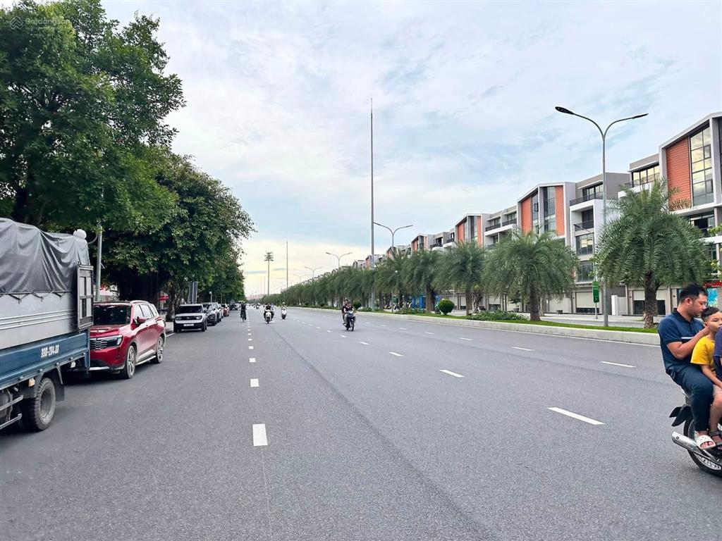Shophouse 5 tầng vịnh thiên đường view công viên 12ha  vinhomes ocean park 3