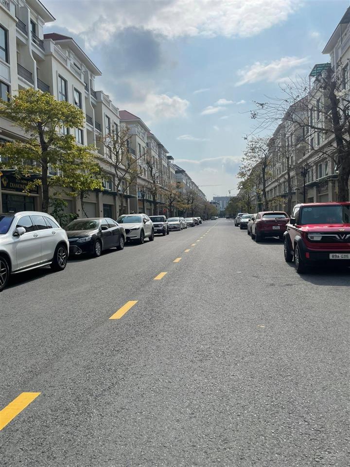 17 tỷ cho shophouse xẻ khe 144m2 san hô 7 kinh doanh vinhomes ocean park 2