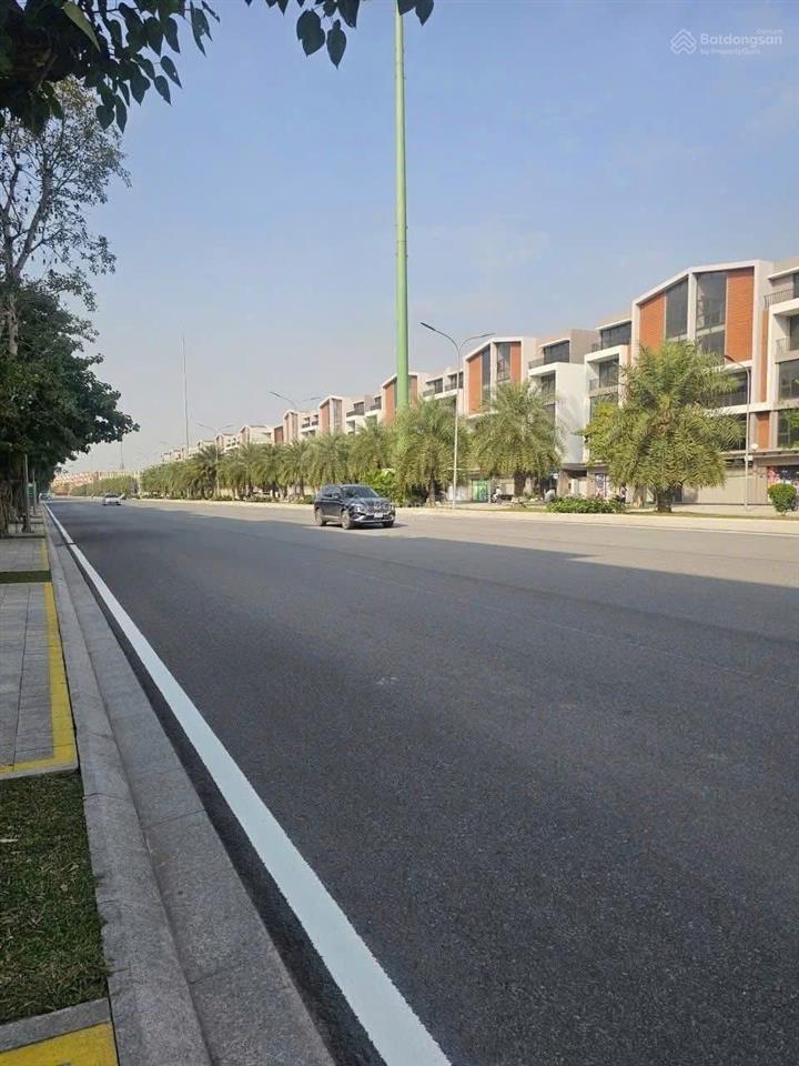Chỉ 18,856 tỷ sở hữu shophouse 410m2 đại lộ bốn mùa 51m vinhomes ocean park 2 hưng yên
