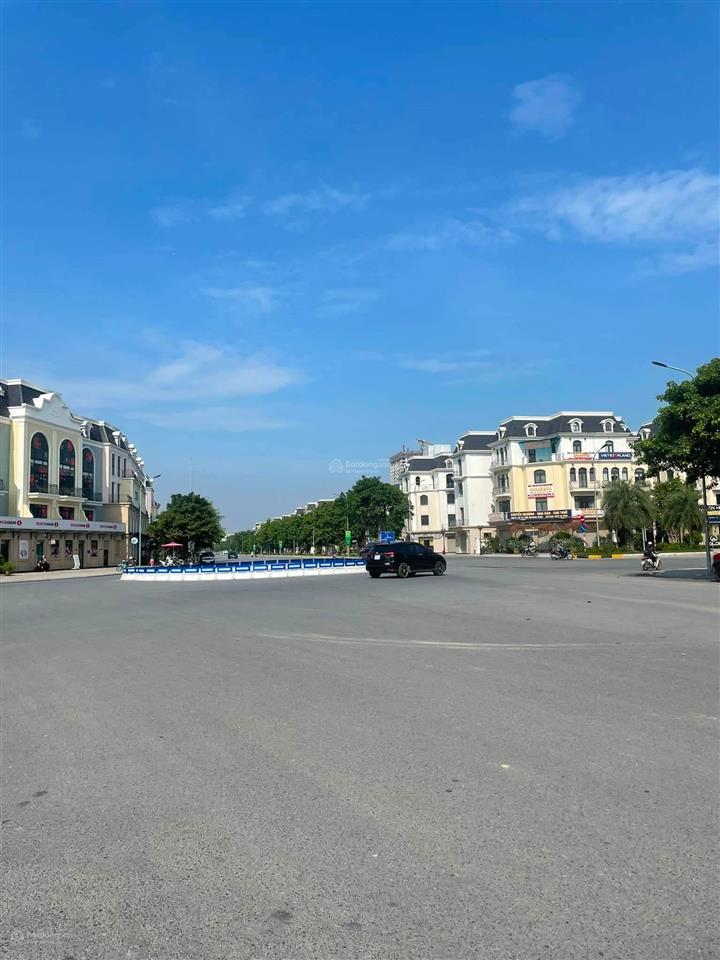 Shophouse 80m2  đường đại dương 30m vị trí kinh doanh siêu đẹp dưới 14 tỷ ở vinhomes ocean park 2