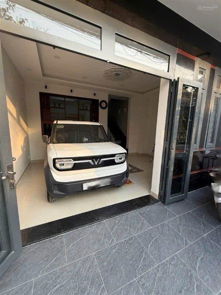 Bán nhà mới đẹp 30m ra nguyễn duy trinh q2  hcm. hẻm xe hơi vivu