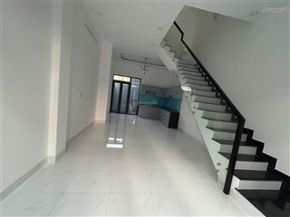 Bán căn nhà đẹp thiết kế hiện đại gần chợ long trường