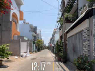 Bán nhà 3 tầng hẻm oto  gần chợ long trường