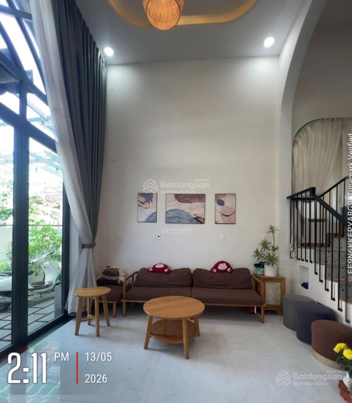 Hơn 8 tỷ. 120m2 biệt thự kiến trúc pháp  quận 2