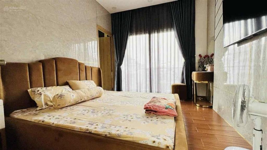 Nhà đẹp 5 tầng quận 2, gần bệnh viện lê văn thịnh