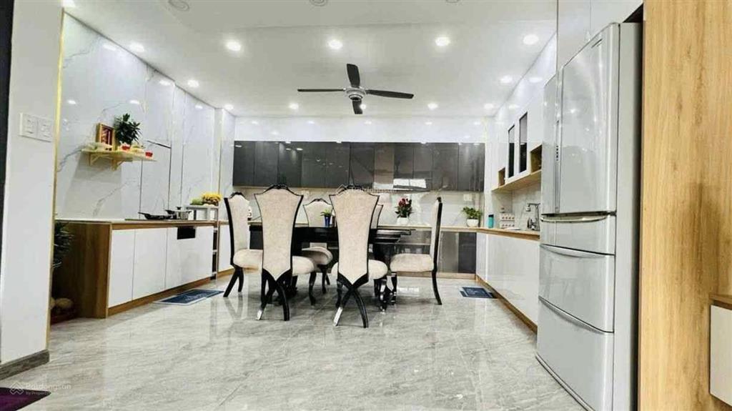 Nhà đẹp 5 tầng quận 2, gần bệnh viện lê văn thịnh