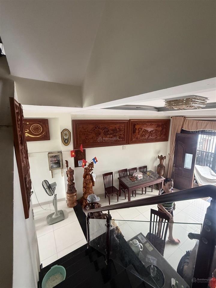 Nhà hiếm quận 2, tương lai đường 20m2, nhà 3 tầng, 5 phòng ngủ
