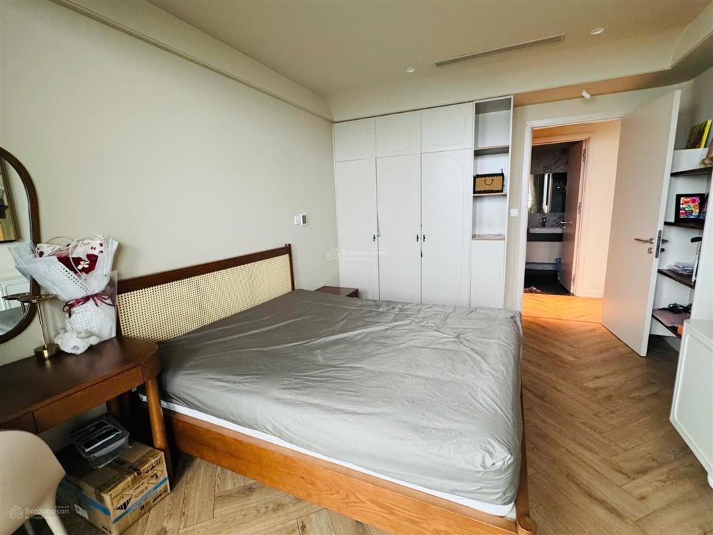 Em cần cho thuê căn 2pn 2vs diện tích 70m2 từ đồ cơ bản và full đồ giá chỉ từ 14tr