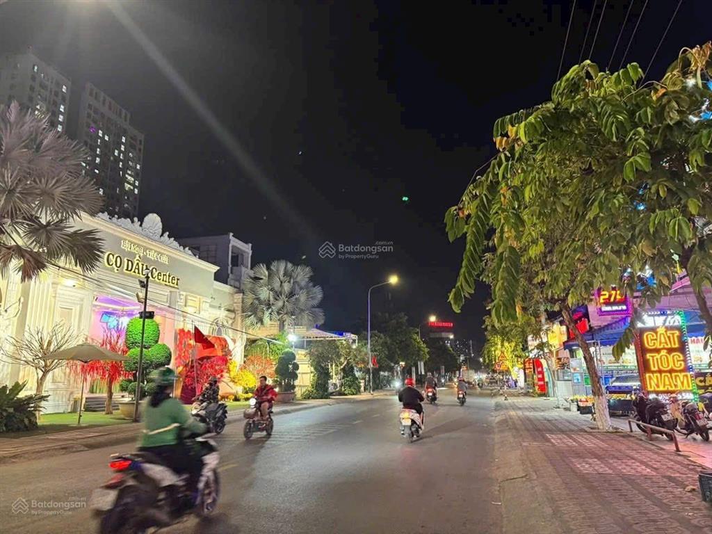 Hơn 6 tỷ mặt tiền kinh doanh đường nguyễn đức thiệu dĩ an, gần lý thường kiệt, vincom 550 dĩ an