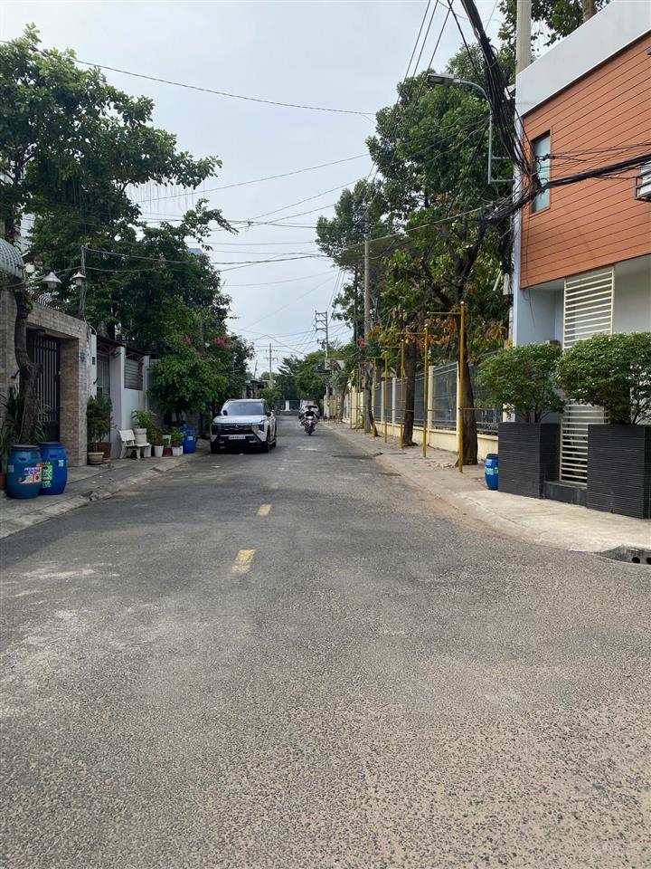 Đất đường 2 làn ô tô có vỉa hè tại tam phú  thủ đức, 140m², ngang 5 mét, 9,5 tỷ.
