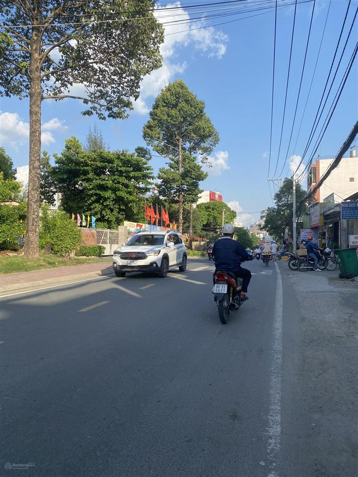 Nhà trung tâm linh đông 117m2, 3 tầng, 4pn, 8.5 tỷ.