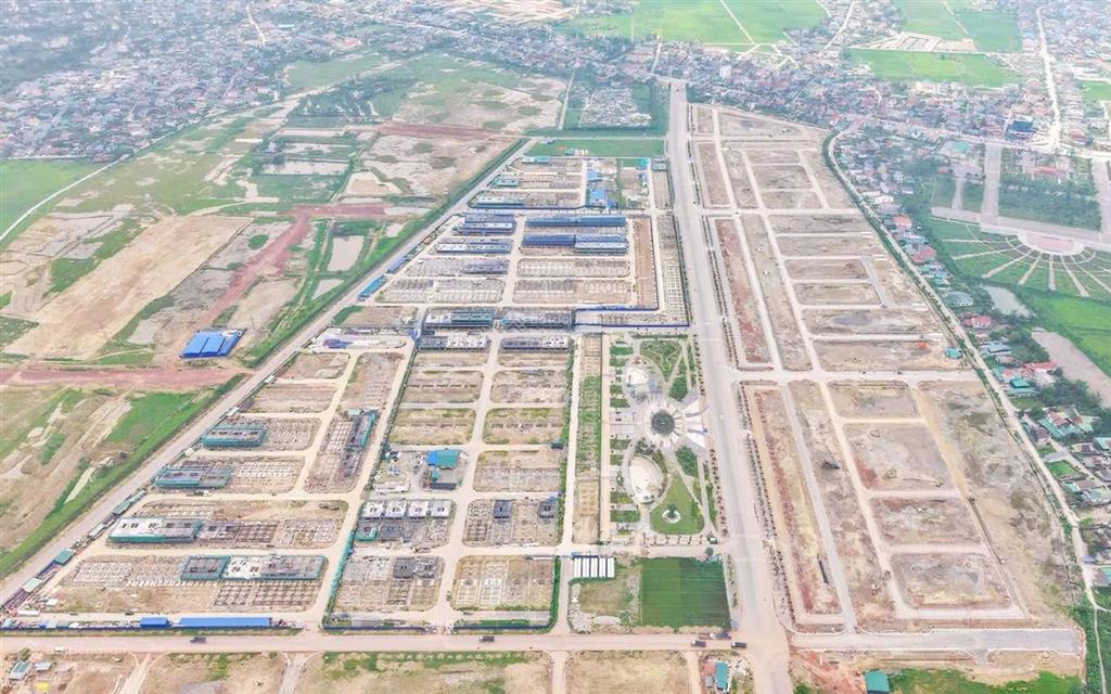 Bán căn liền kề kđt vsip nghệ an 120m2
