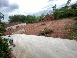 Lô đất đẹp mặt tiền 5,69m, sẵn 80m thổ cư, dân cư đông