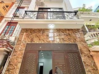 Nhà mới tinh thang máy 60m, 5 tầng, 12,2 tỷ  ô tô tránh cách 20m  view hồ phú đô  nam từ liêm