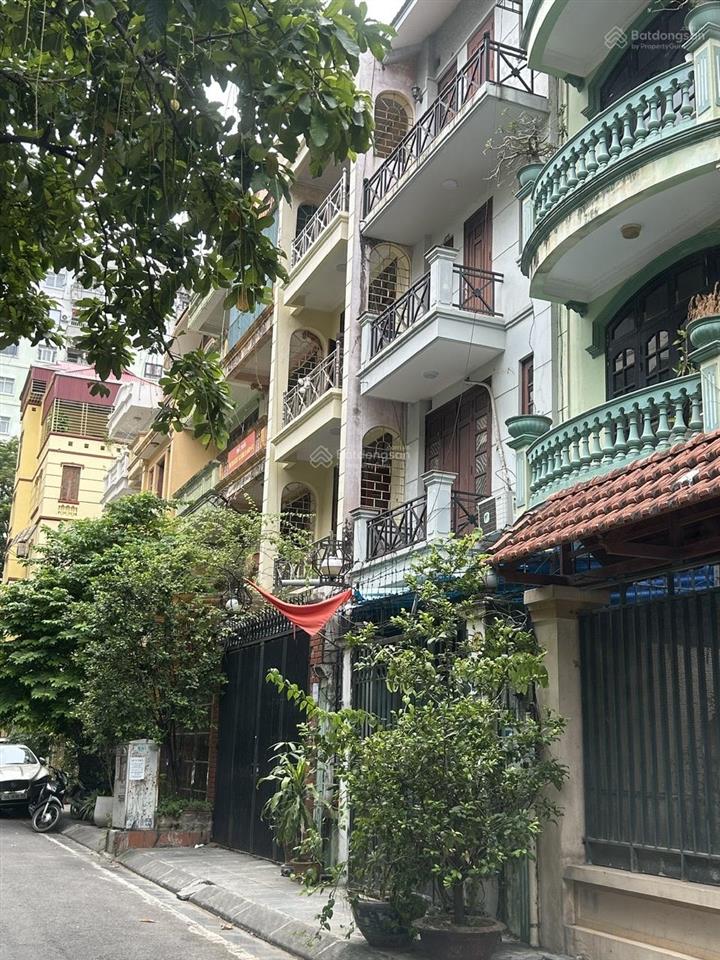 Chính chủ bán biệt thự đẹp tại khu đô thị mới định công, 34 tỷ, 81m2, phong thủy tốt