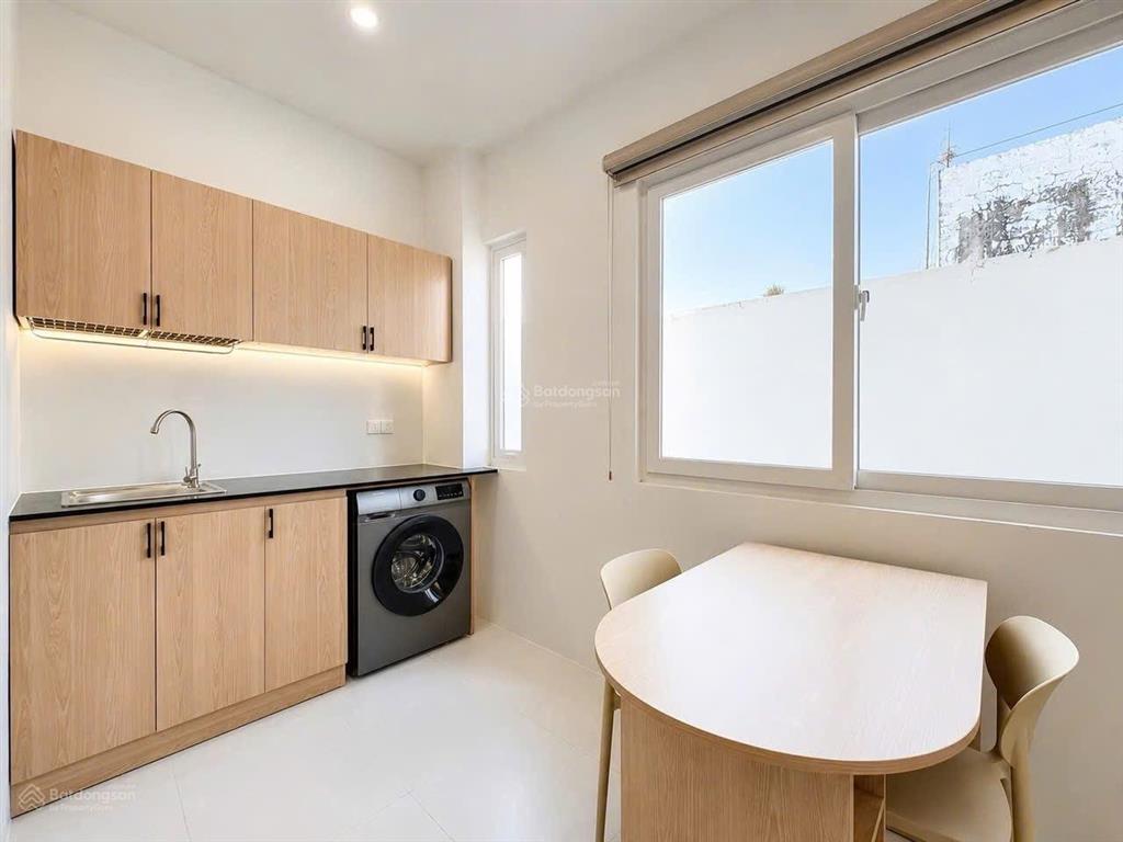Studio cửa sổ full nội thất cộng hòa, tân bình  ngay nhà ga t3, khu etown cộng hoà