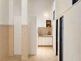 Căn hộ 2 phòng ngủ cửa sổ năm châu, tân bình  ngay ngã 4 bảy hiền, tiện qua lý thường kiệt, q10