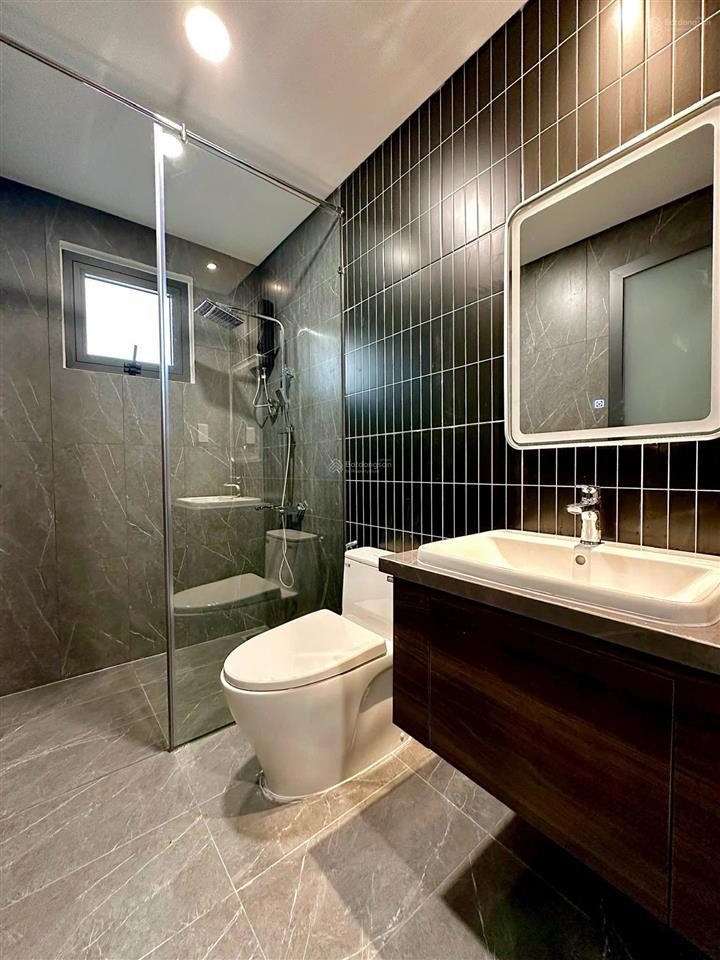 Căn hộ cao cấp 1 phòng ngủ ban công  đường âu cơ, quận tân phú, tiện qua trung tâm, đầm sen