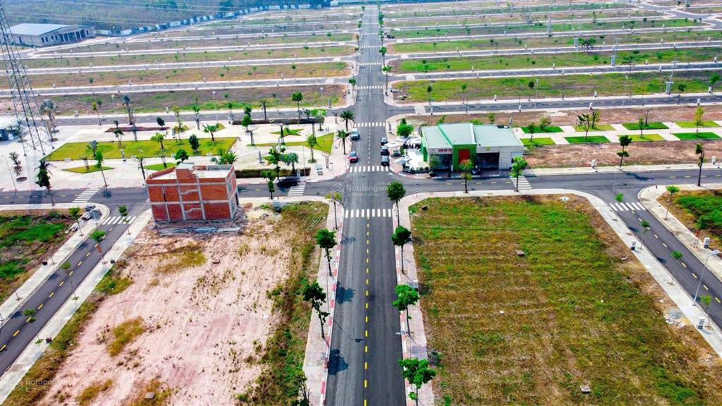 Bán đất ngay trung tâm bình dương, mặt tiền đường dt741, đối diện khu công nghiệp tân bình, sổ sẵn