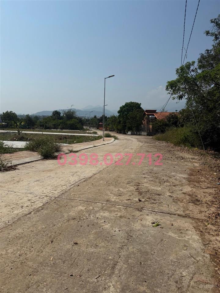 Đất nền phía tây nha trang sổ đỏ sẵn giá chỉ 979tr