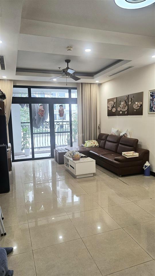 Cho thuê ch full tiện ích, đủ đồ, tại royal city