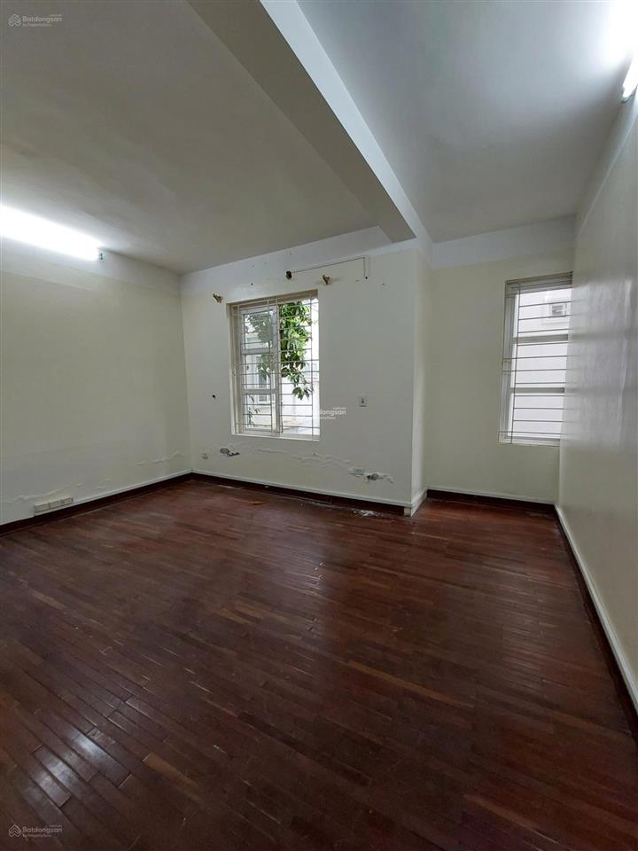 Cho thuê nhà mỗ lao, 80m2 x 4 tầng, nhà đẹp, vào ở ngay