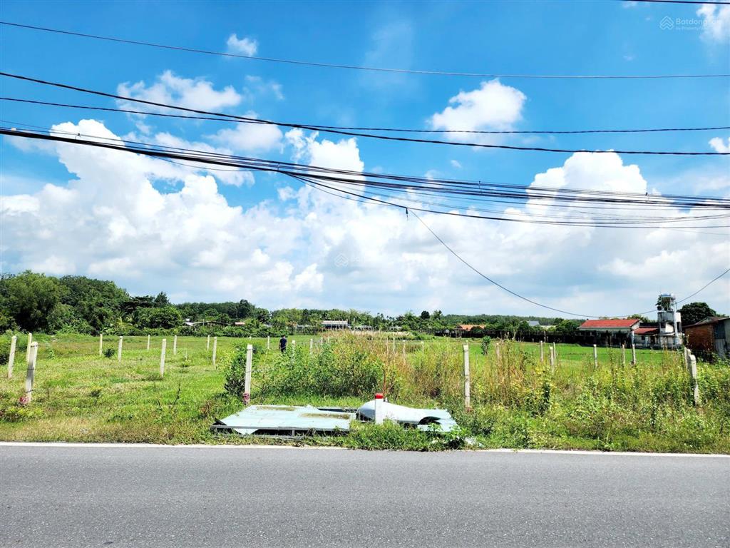 Bán gấp 150m2, thổ cư, mặt tiền tỉnh lộ 7 chỉ 2 tỷ 150, xã an nhơn tây, sổ riêng