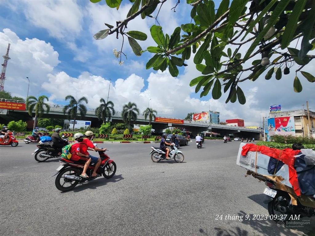 Cần bán khu đất 81m2 thổ cư, chỉ 1 tỷ 595 ,tân an hội, gần kcn tây bắc, shr