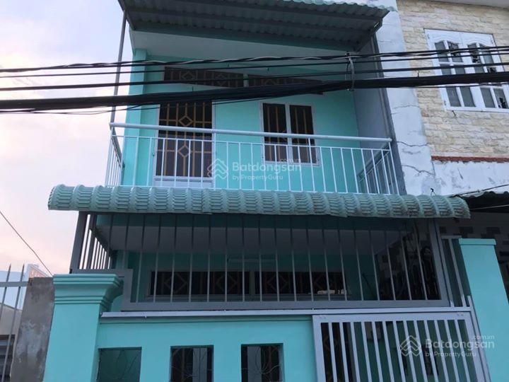 Bán nhà trung chánh hóc môn, 1 trệt 1 lầu 71m2, shr, giá chỉ 2 tỷ 150