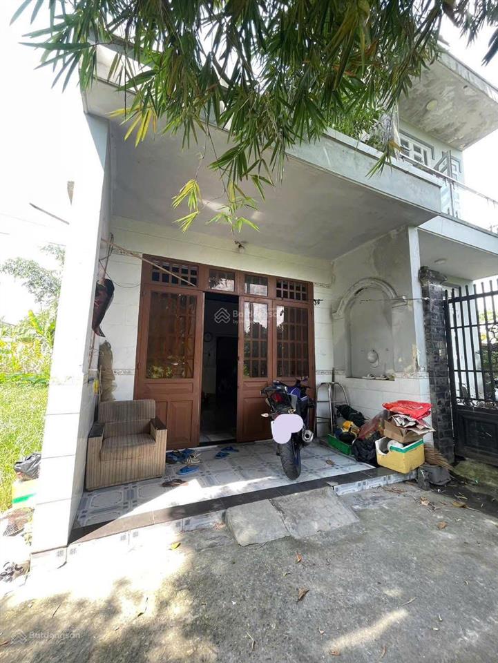 Bán gấp nhà 1 trệt 1 lầu 80m2 thị trấn củ chi chỉ 1 tỷ 990, sổ riêng