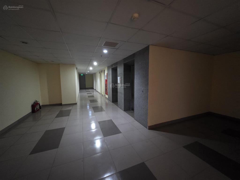 Cho thuê cc (69m2  2n  2w) tại tòa cc tái định cư phố cổ  5,5 triệu vnd