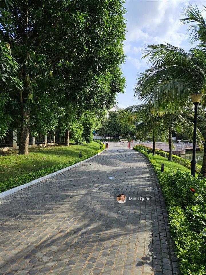 Hot! căn mặt hồ vinhomes thăng long cần chuyển nhượng