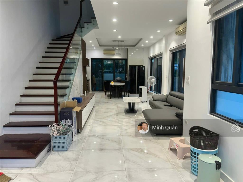 Biệt thự góc siêu đẹp vinhomes thăng long 197 m2 giá chỉ còn 39 tỷ