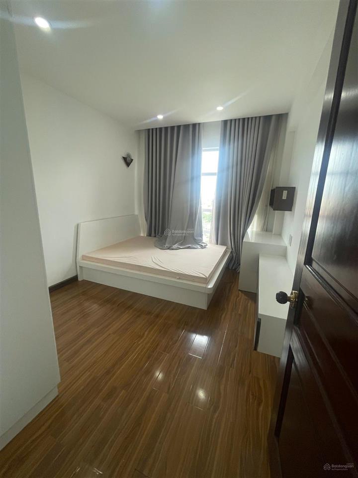 Cho thuê gấp chung cư happy valley, 24 triệu vnd, 115m2, 3pn, 2wc, nội thất full, giá tốt!