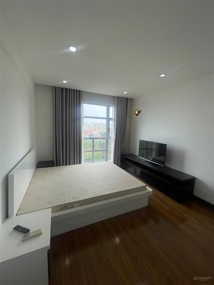 Cho thuê gấp chung cư happy valley, 24 triệu vnd, 115m2, 3pn, 2wc, nội thất full, giá tốt!