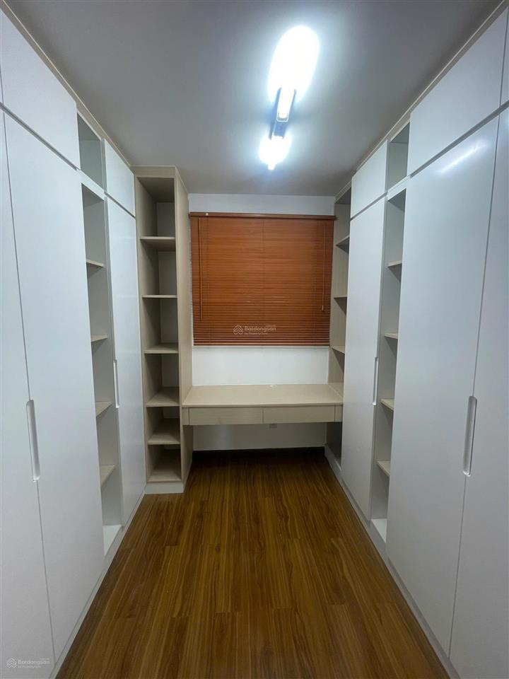 Cho thuê gấp chung cư happy valley, 24 triệu vnd, 115m2, 3pn, 2wc, nội thất full, giá tốt!