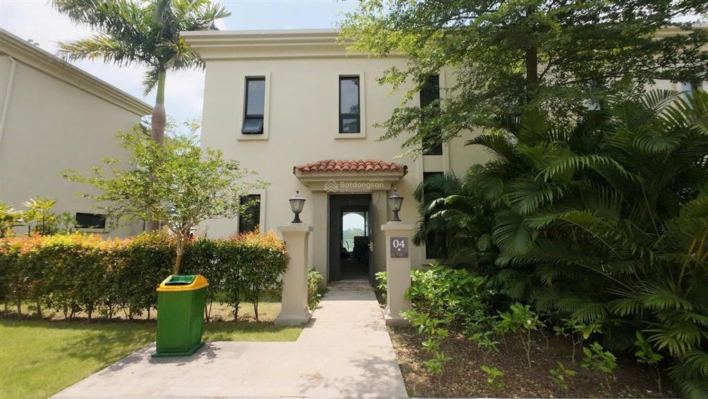 Hàng hiếm biệt thự sân golf chương mỹ diện tích 320m2 giá 13,5 tỷ a/c nhanh tay sở hữu nhé!