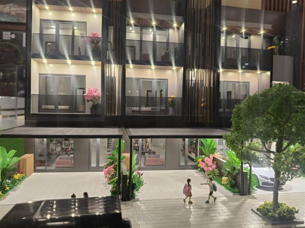 Bán nhà biệt thự casa bonita, view đẹp, 4,9 tỷ, 112 m2, 4pn, 4wc, 3 tầng, hưng chính, vinh