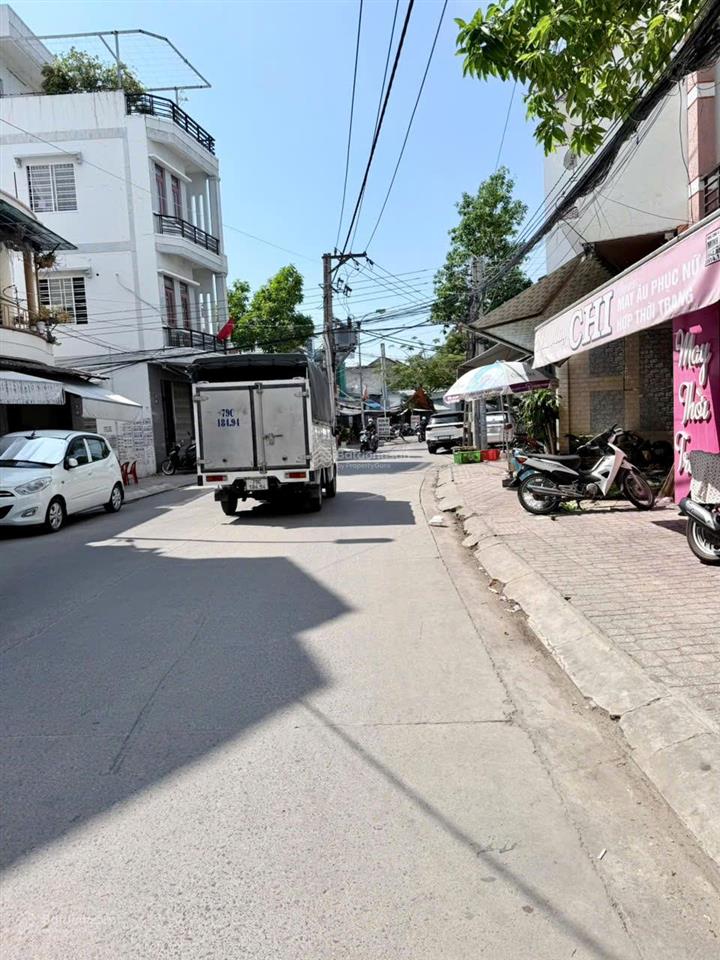 Bán lô đất 2 mặt tiền trước sau ngọc hiệp gần cầu hộ, cách chợ phương sài