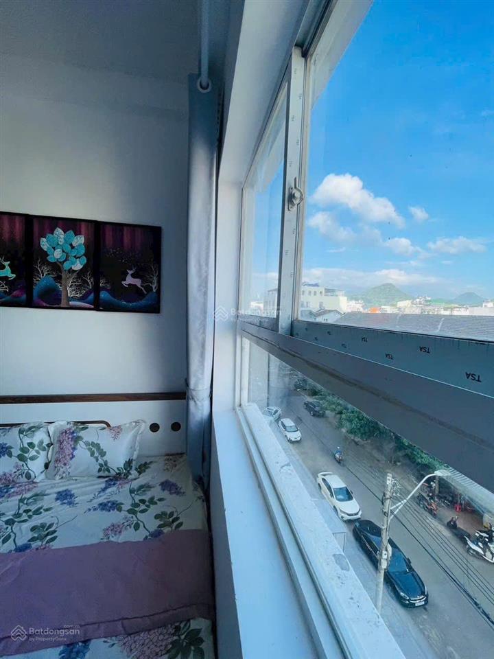 Bán căn hộ chung cư hoàng quân tầng 3 view ngoài thoáng sổ hồng sang tên.