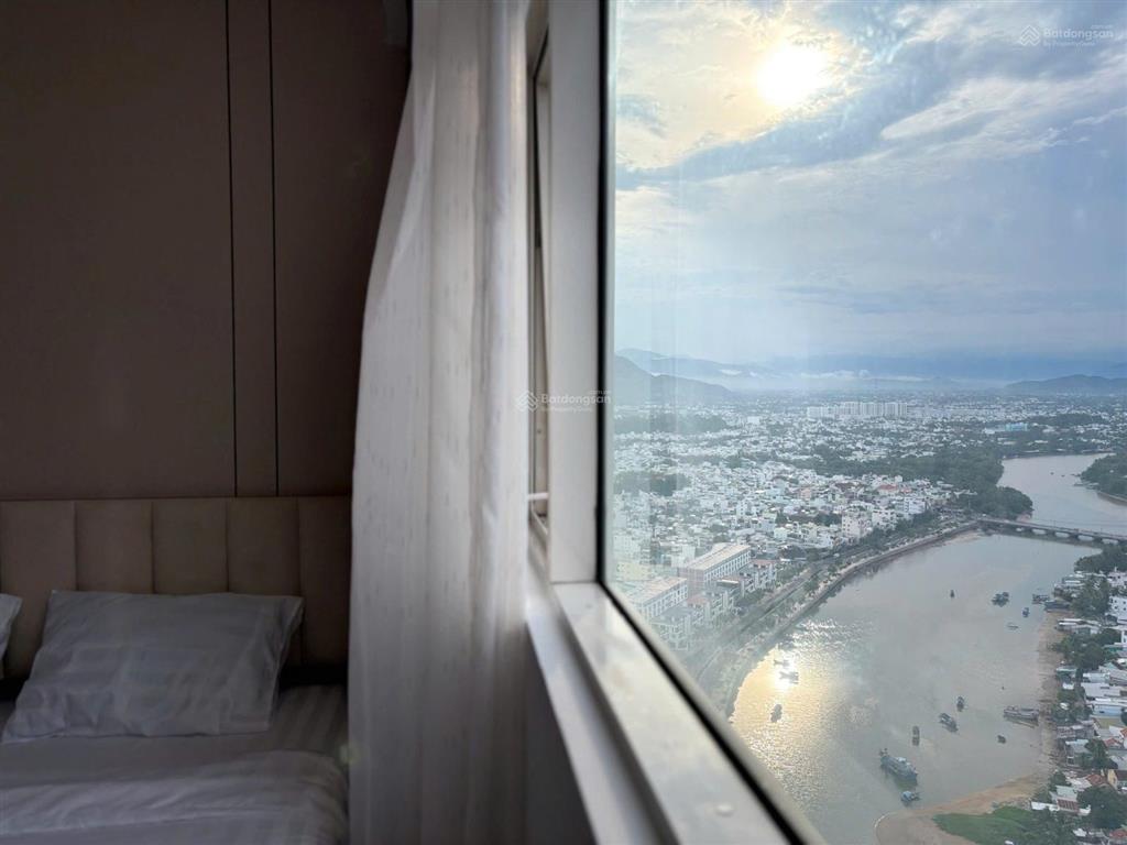 Cho thuê căn hộ mường thanh khánh hòa 04 trần phú nha trang. full nội thất. view biển. dài hạn
