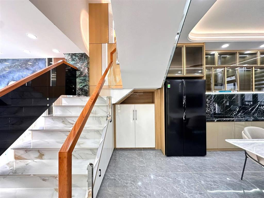 Bán căn nhà phố mới xây phường đông hưng thuận q12 full nội thất tặng kèm