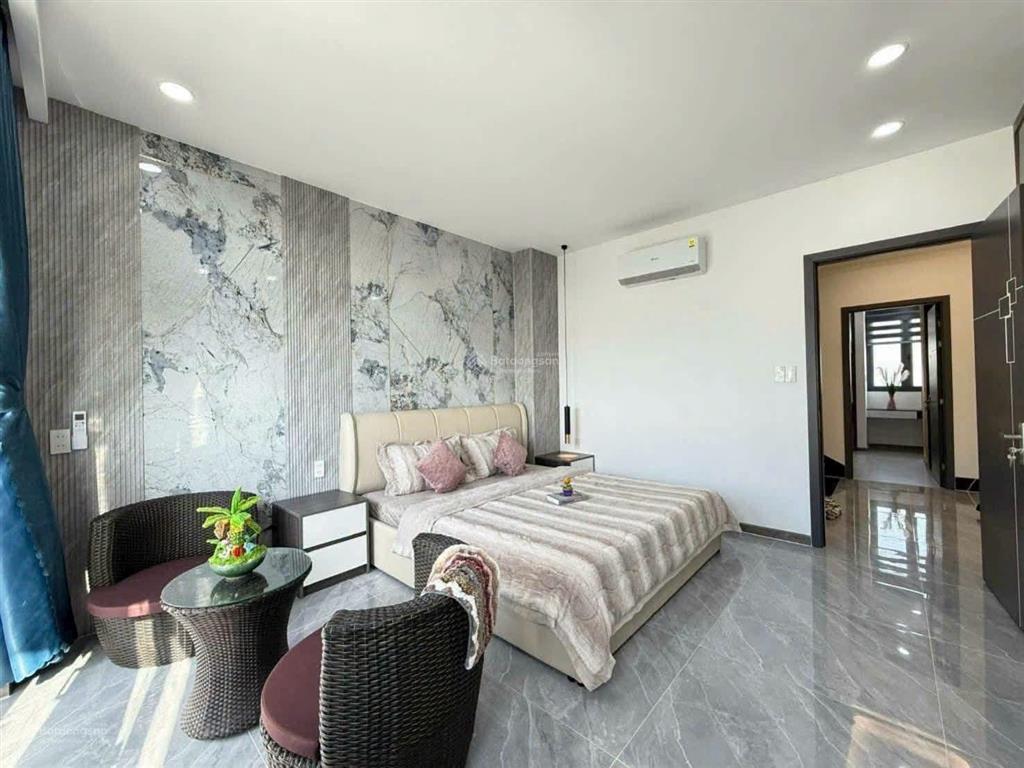 Bán căn nhà phố 6 tầng full nội thất thang máy phường đông hưng thuận tp. hồ chí minh