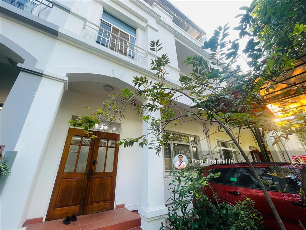 Cho thuê nhà tại phú mỹ hưng, 7x18m (126m2) 3pn, 4wc, đầy đủ nội thất, sát bên sc vivo city, rmit