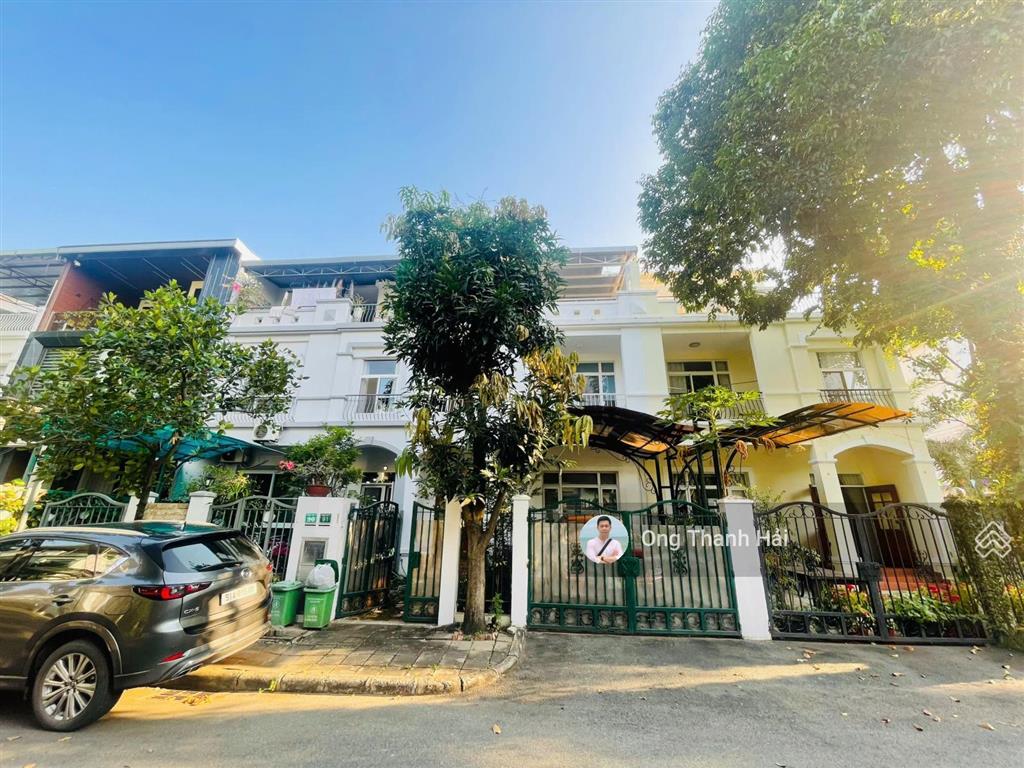 Cho thuê nhà tại phú mỹ hưng, 7x18m (126m2) 3pn, 4wc, đầy đủ nội thất, sát bên sc vivo city, rmit